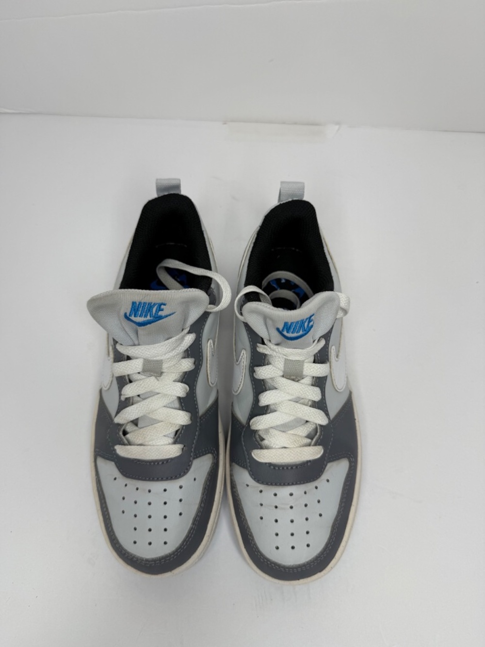 Nike Court Borough Low Gray DV5456-019 Youth Size US 4Y - Picture 2 of 7